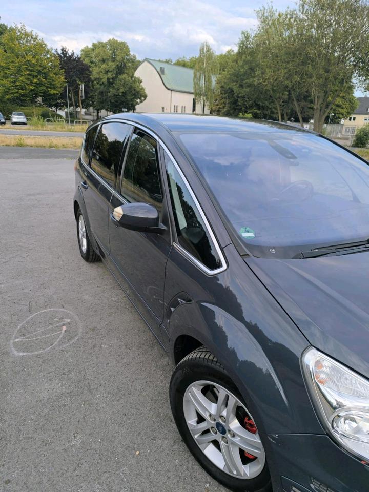 Ford S-Max 2012 — салон