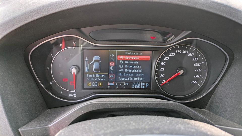 Ford S-Max 2013 — фото 12