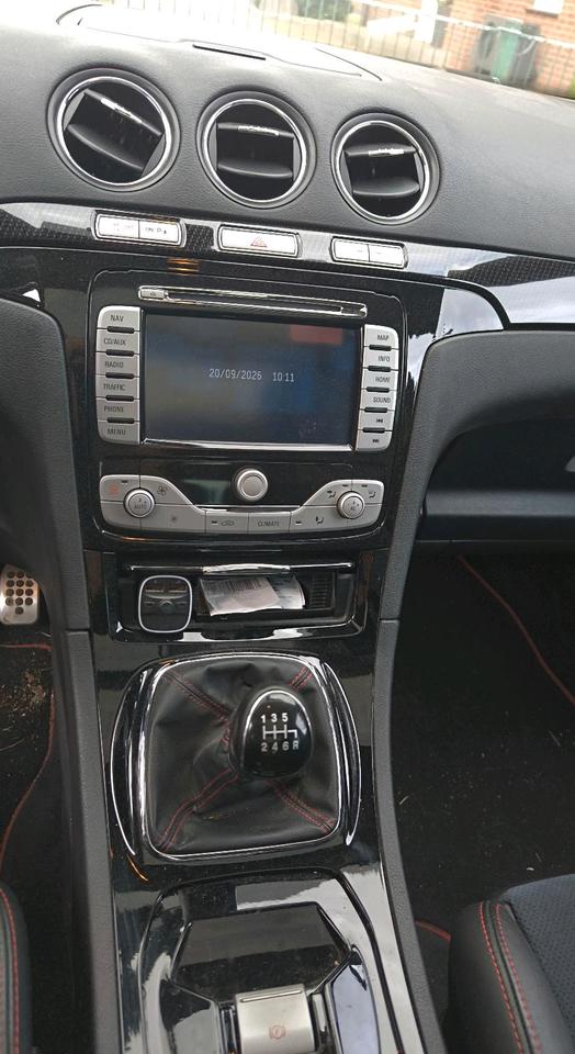 Ford S-Max 2009 — photo 12