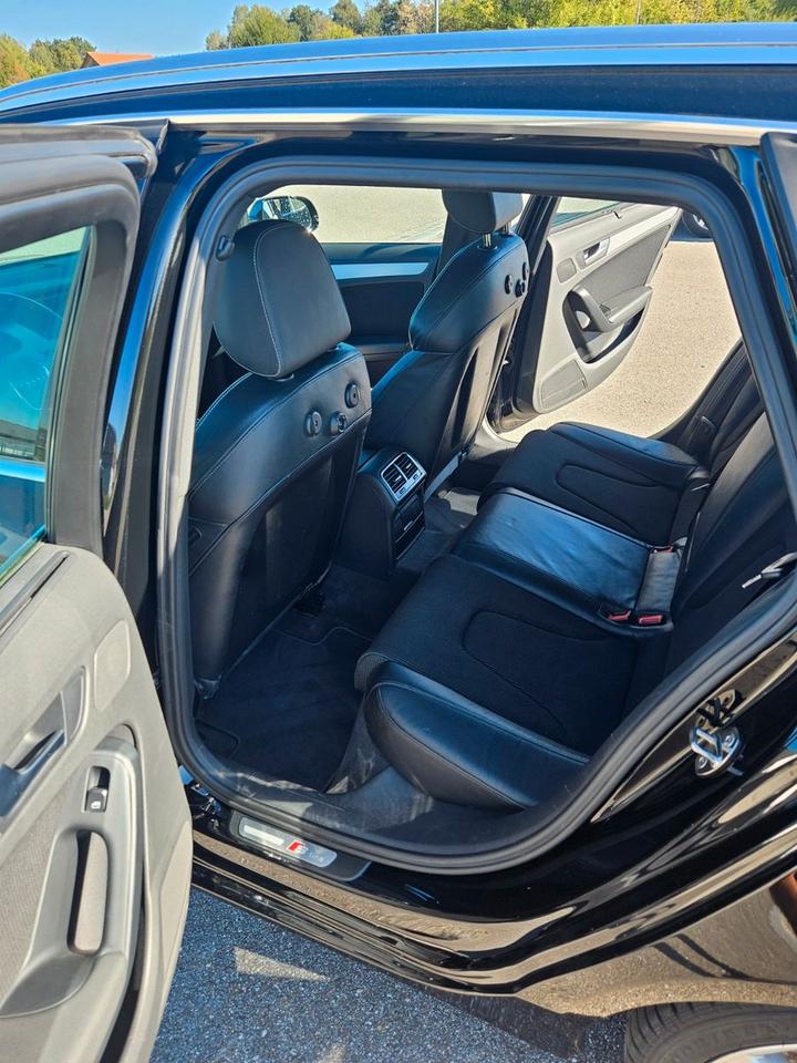 Audi A4 2009 — photo 11