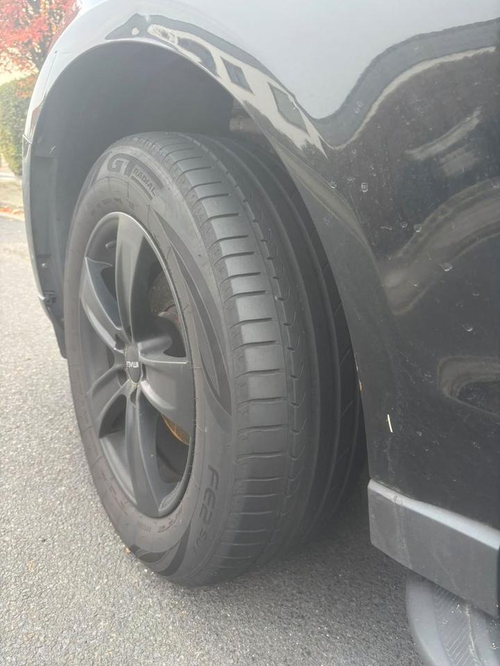 Audi Q5 2010 — photo 11