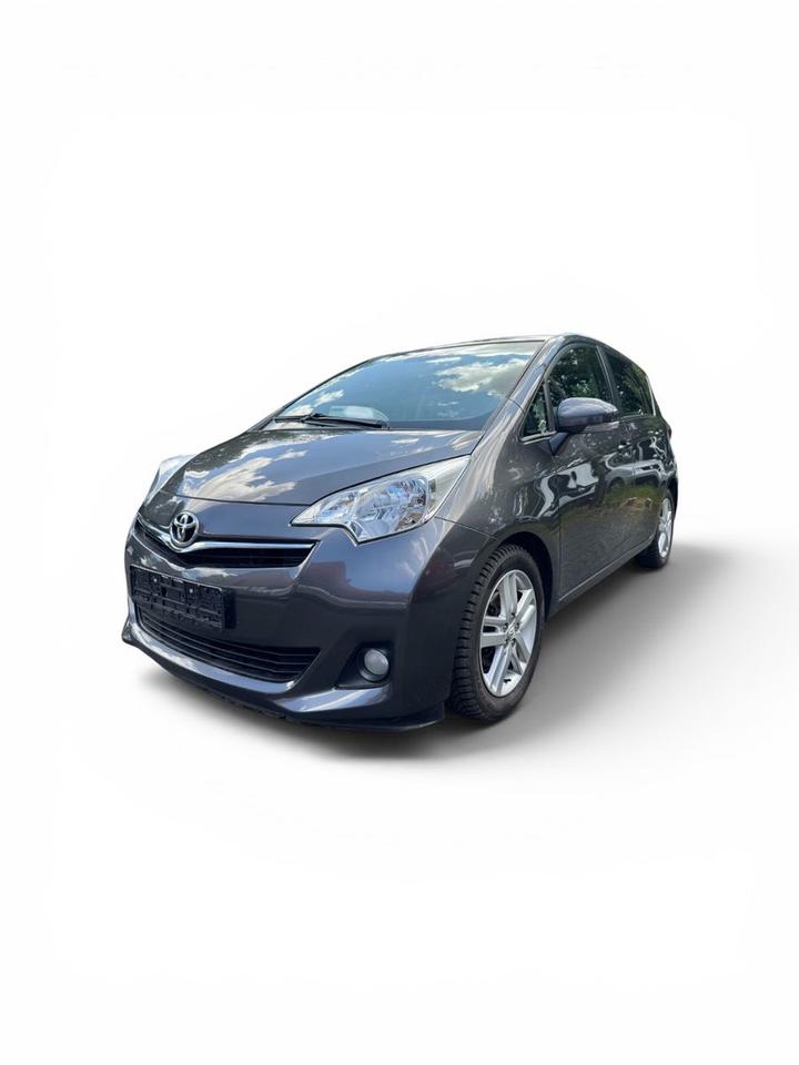 Toyota Verso, 2013
