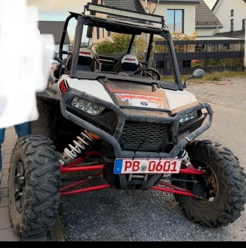 Polaris RZR 1000 XP Buggy
