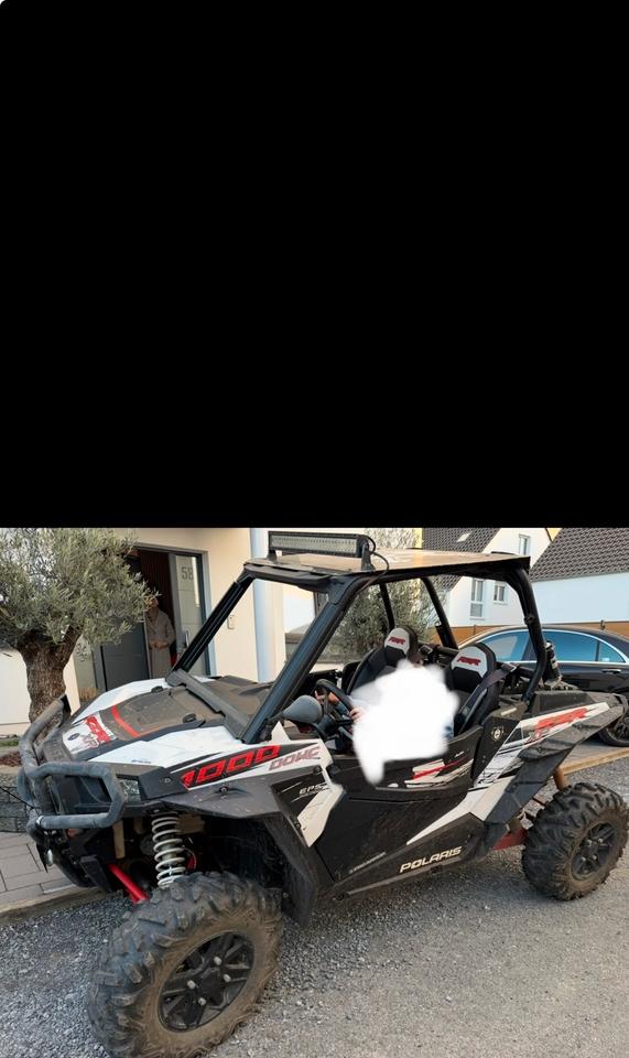  Polaris RZR 1000 XP Buggy 2014 — interior