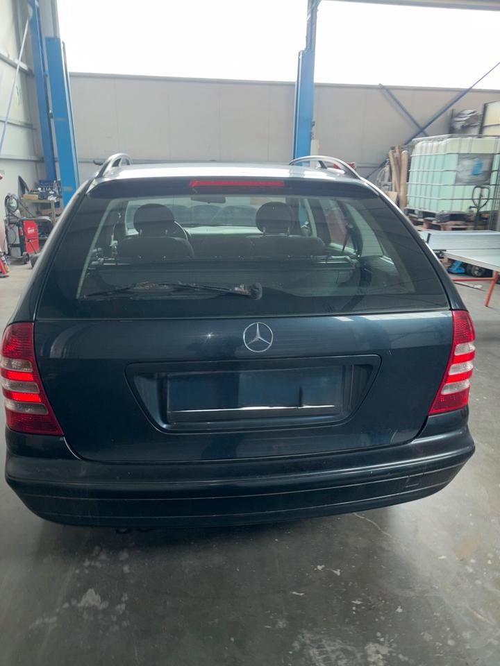 Mercedes Benz C 180 2005 — vehicle for AFU Ukraine