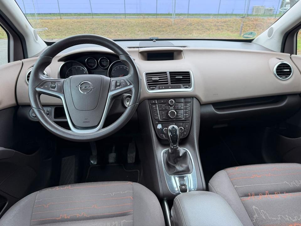 Opel Meriva 2010 — photo 15