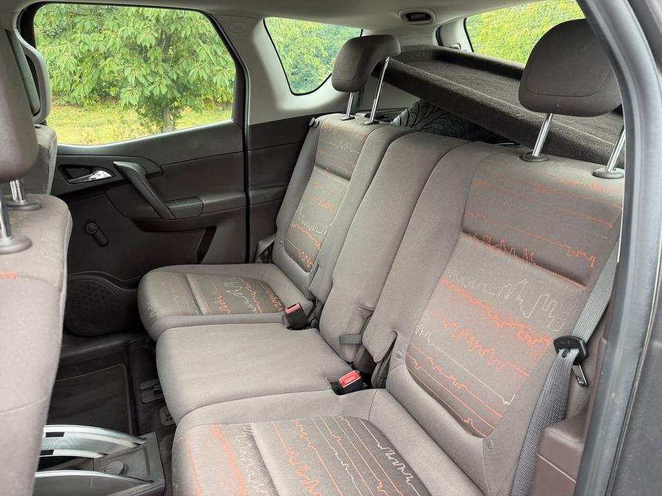 Opel Meriva 2010 — photo 19