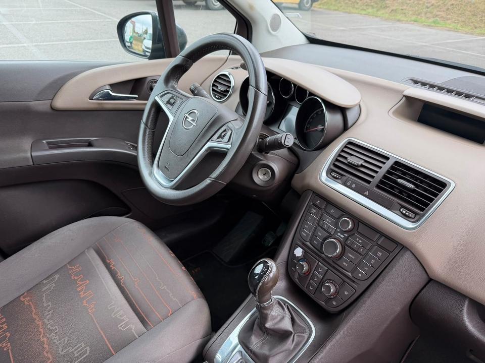 Opel Meriva 2010 — photo 23