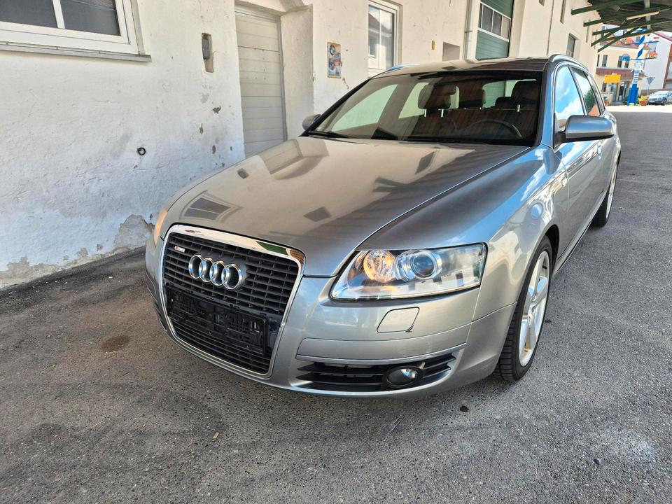 Audi A6 2005 — interior