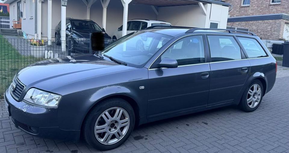 Audi A6 2004 — interior