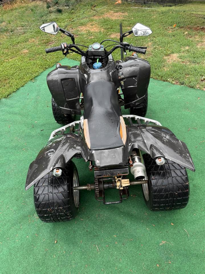  Gelöscht • SMC RAM Quad ( ) | 8.390 km | Bastler(Fest Preis) 2005 — interior
