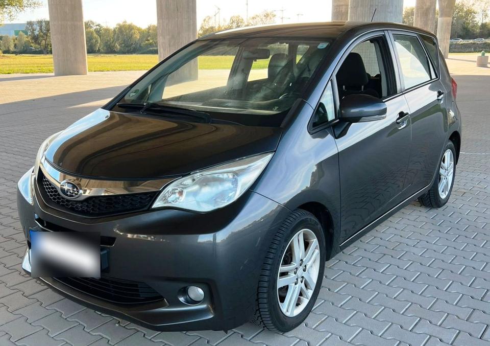 Subaru Trezia, 2013