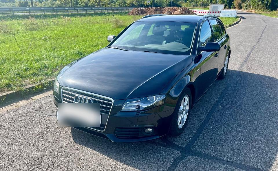 Audi A4, 2011