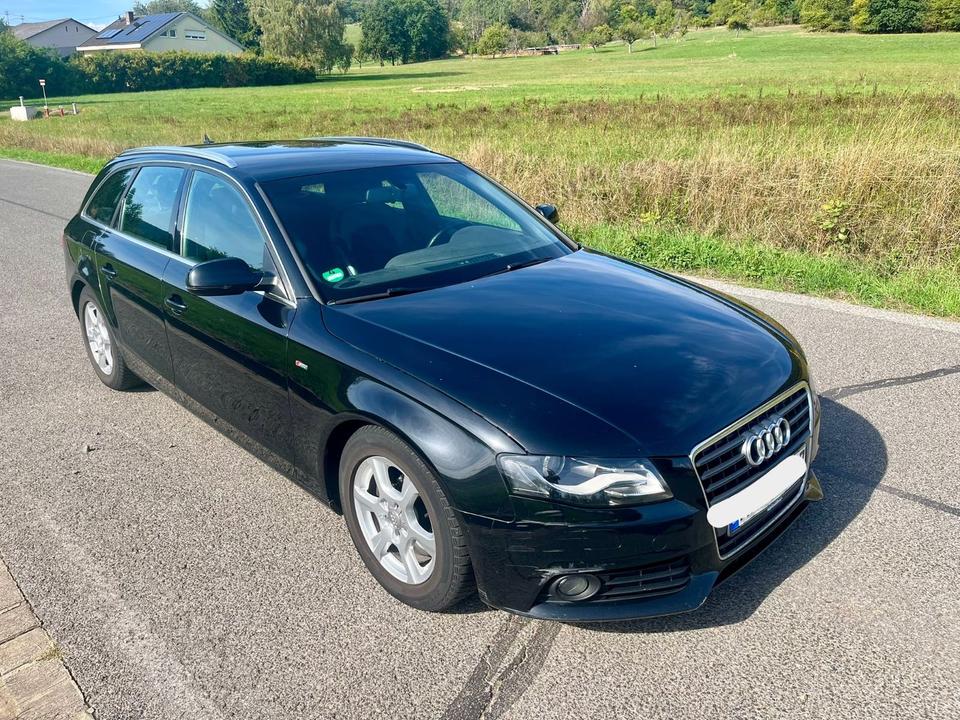 Audi A4 2011 — rear view