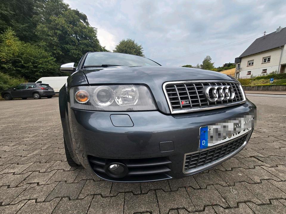 Audi S4 2004 — фото 20