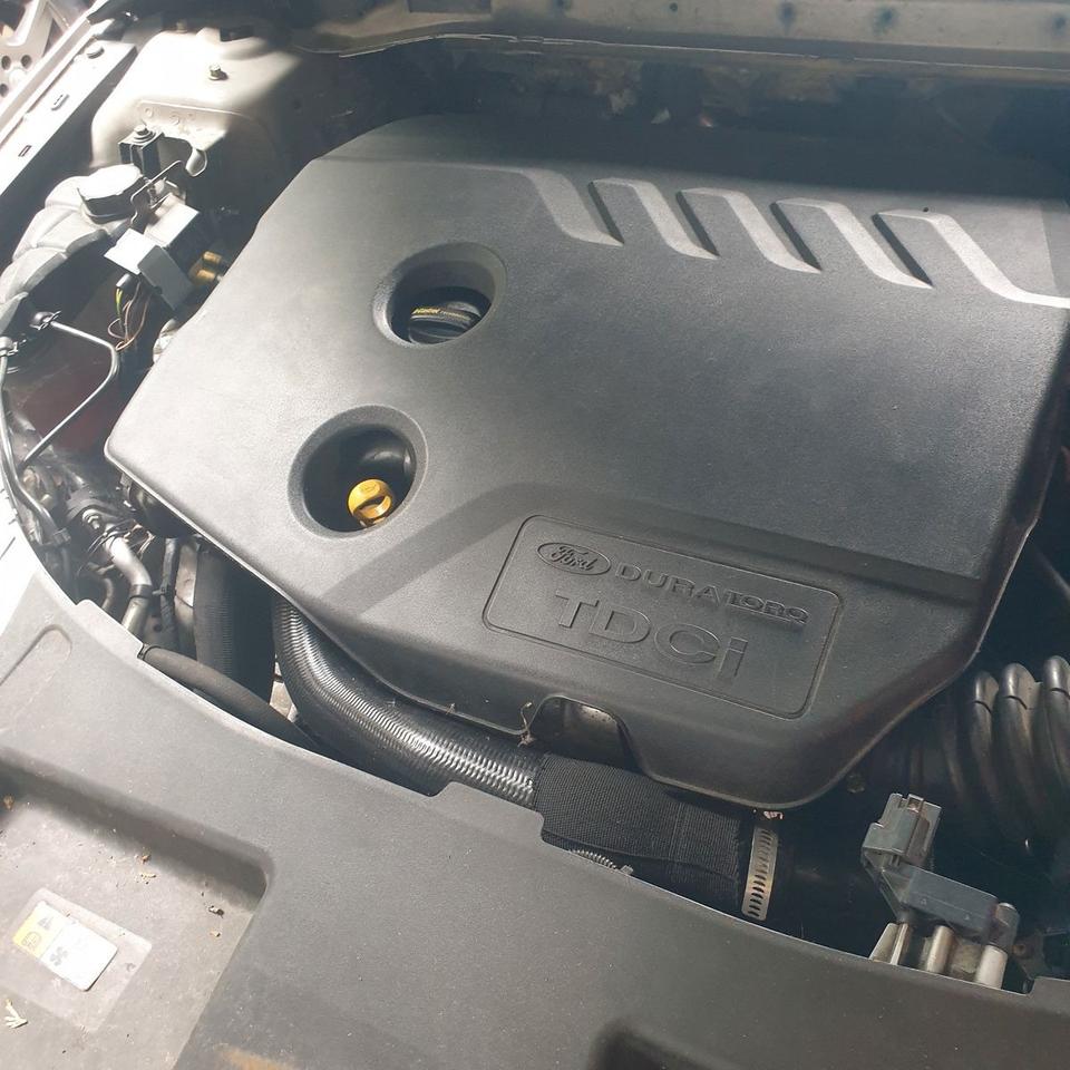 Ford Mondeo 2012 — photo 5