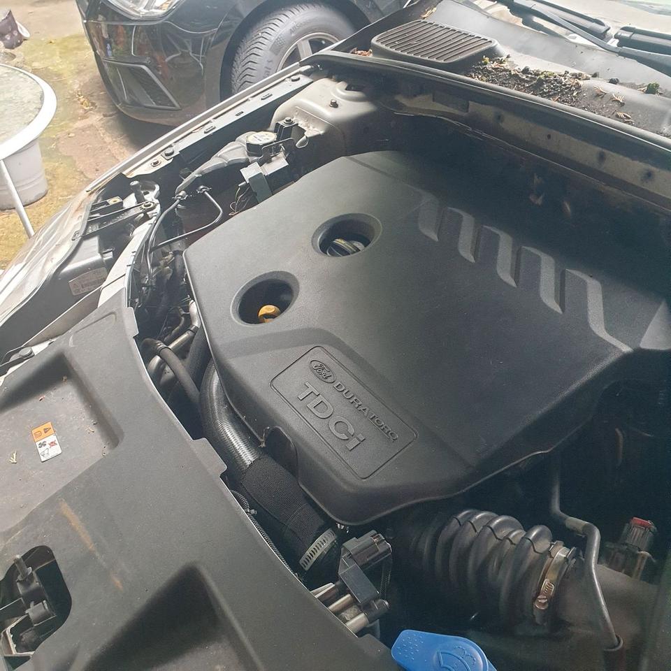 Ford Mondeo 2012 — photo 6