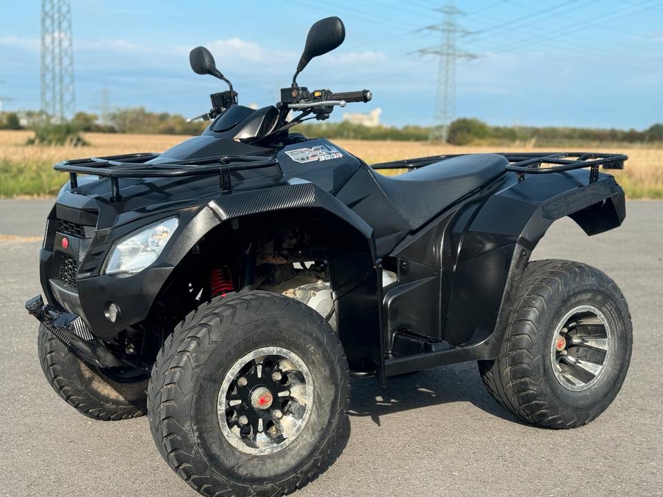 Kymco Reserviert •KYMCO MXU 300R Quad 2012 — вигляд ззаду