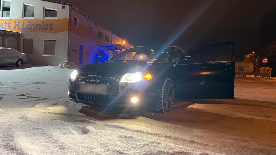 Audi A4 2006 — photo 11
