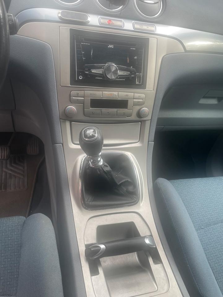 Ford S-Max 2005 — photo 9