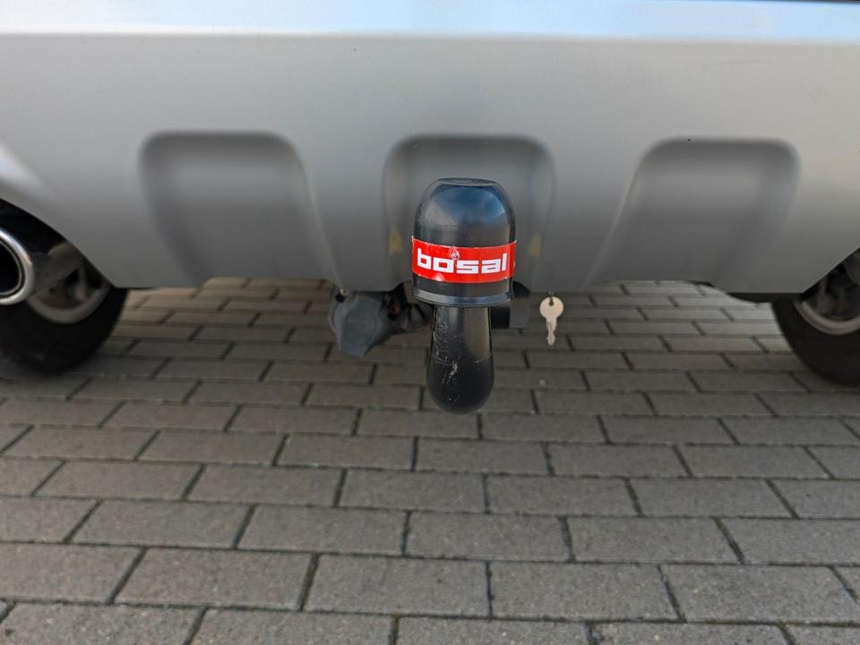 Ford Kuga 2012 — photo 11