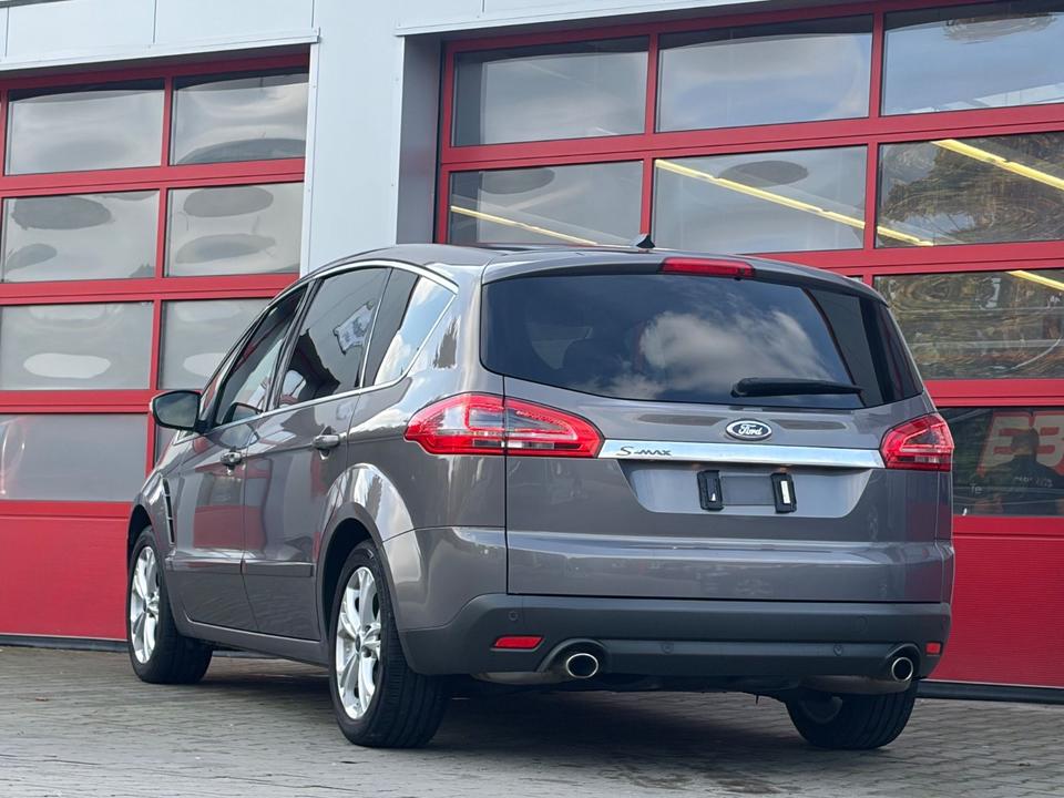 Ford S-Max 2014 — photo 10