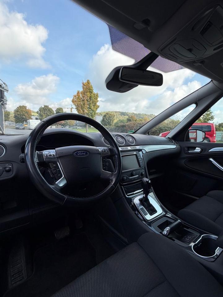 Ford S-Max 2014 — photo 13