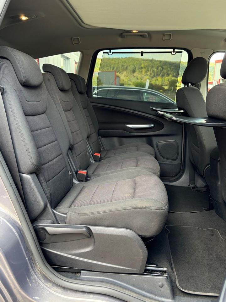 Ford S-Max 2014 — photo 23