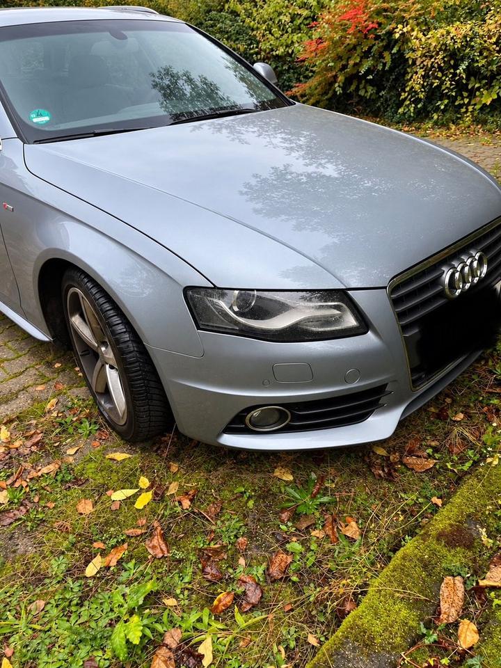 Audi A4 2008 — rear view