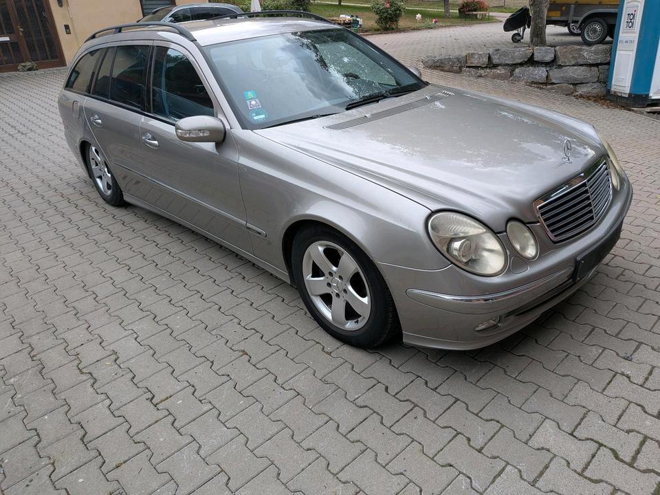 Mercedes Benz Weitere E-Klasse, 2004