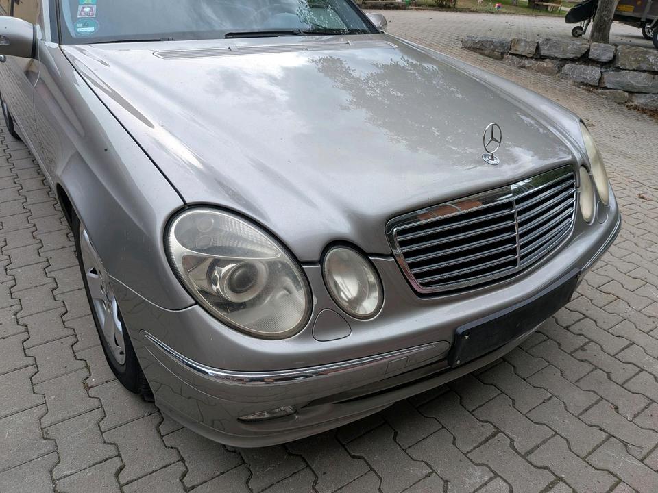 Mercedes Benz Weitere E-Klasse 2004 — photo 9