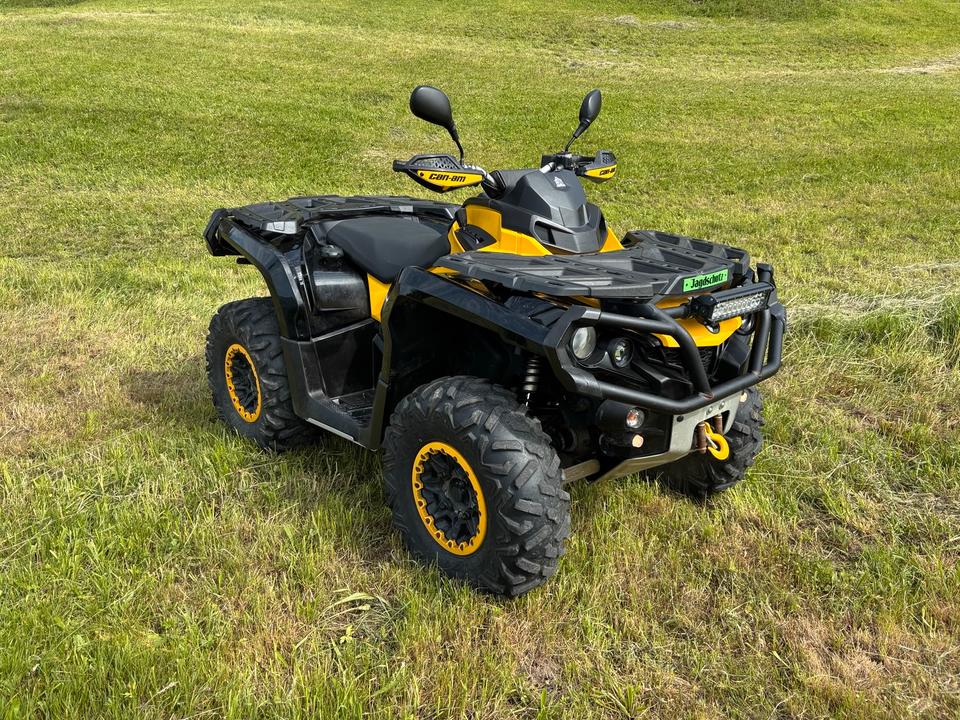 Weitere Motorräder Can-Am Outlander 1000 XTP | Baujahr 2013 — салон