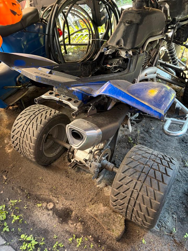 Yamaha Gelöscht • Yamaha Raptor Quad 2005 — interior
