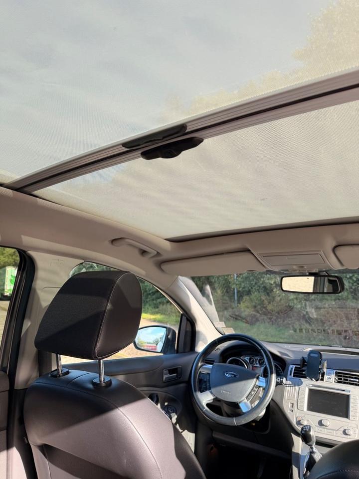Ford Kuga 2012 — photo 12