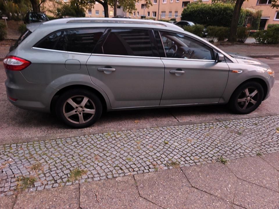 Ford Mondeo 2010 — engine