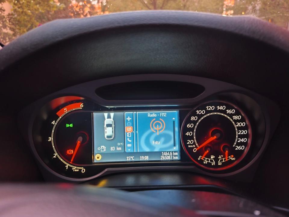 Ford Mondeo 2010 — photo 5