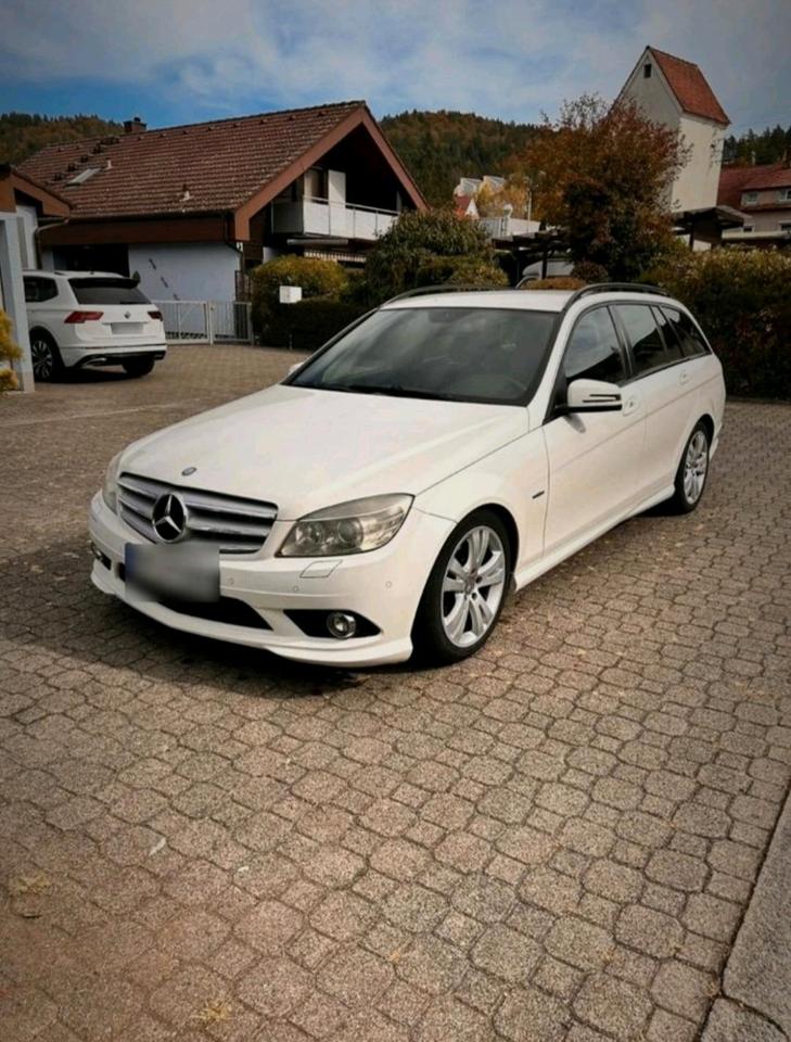 Mercedes Benz C 200 2010 — photo 5