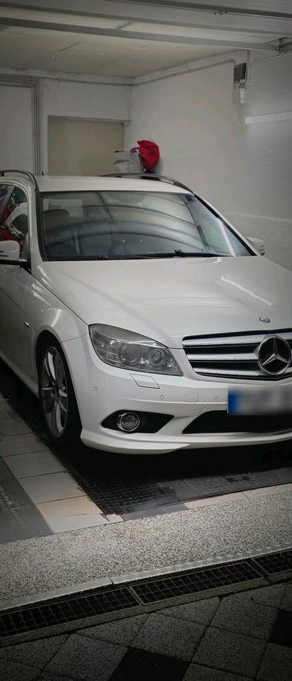 Mercedes Benz C 200 2010 — photo 6