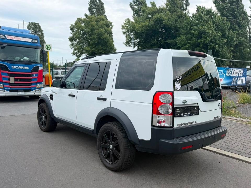Land Rover Discovery 2011 — engine