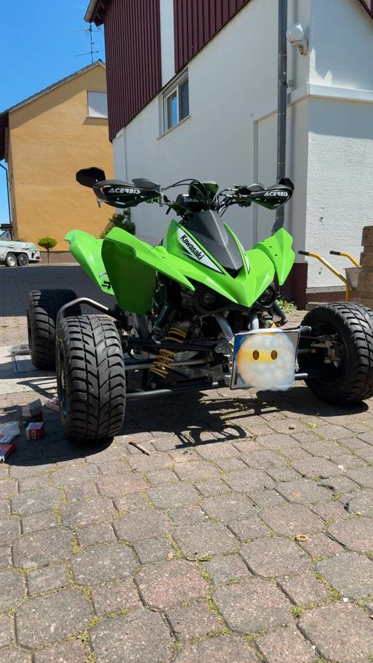 Kawasaki KFX450R Quad, Bj. , LOF Zulassung 2012 — vehicle for AFU Ukraine