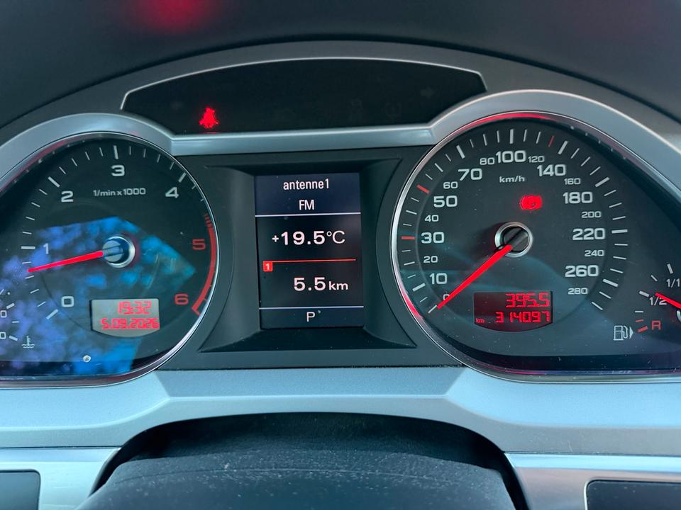 Audi A6 2009 — photo 5