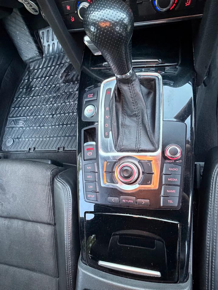 Audi A6 2009 — photo 6