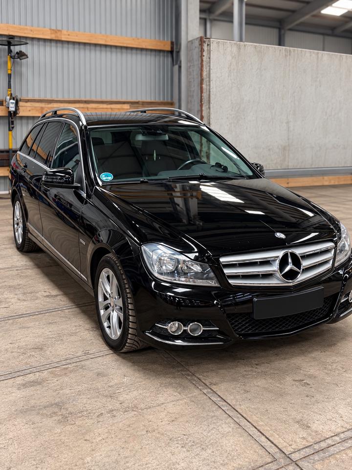Mercedes Benz C 220 2011 — photo 6