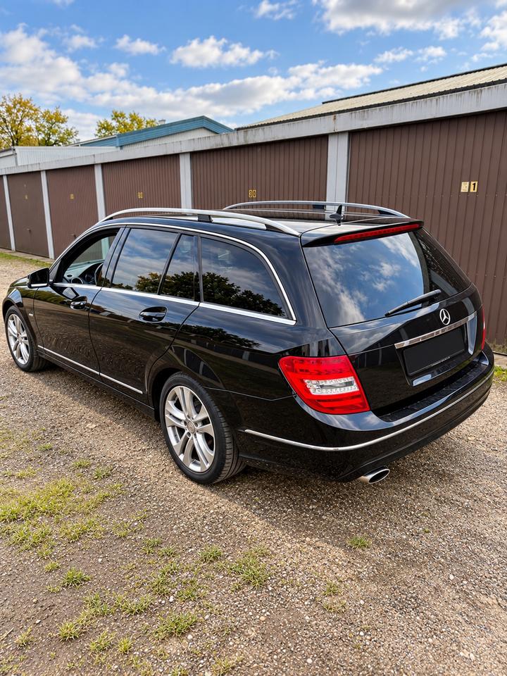 Mercedes Benz C 220 2011 — photo 7