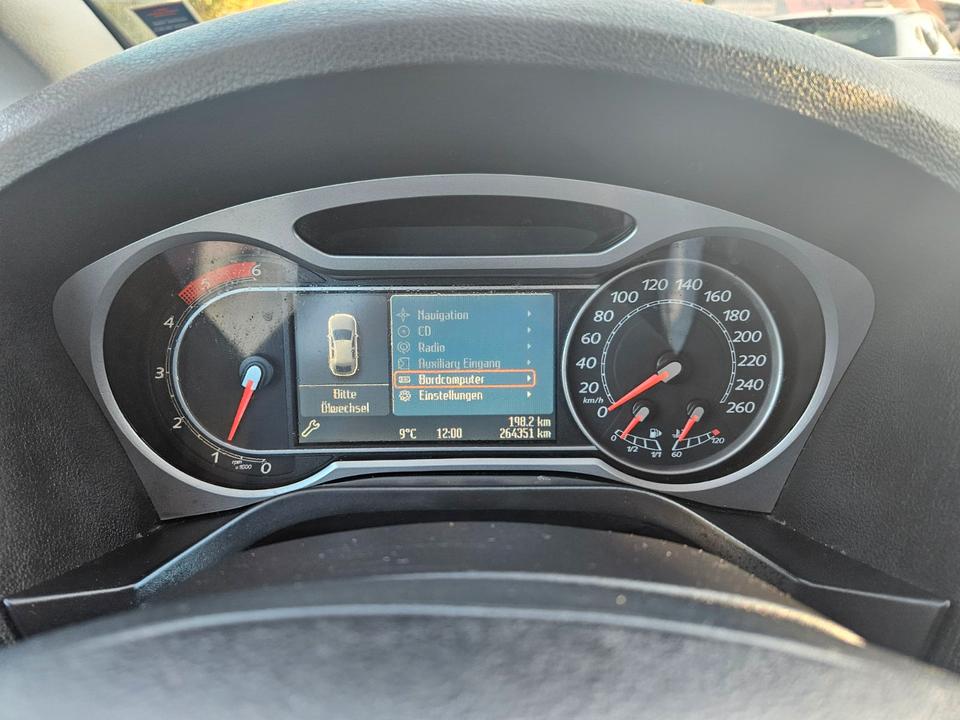Ford S-Max 2009 — photo 12