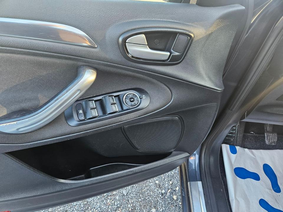 Ford S-Max 2009 — photo 6
