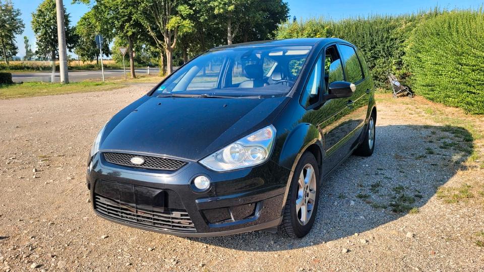Ford S-Max, 2010