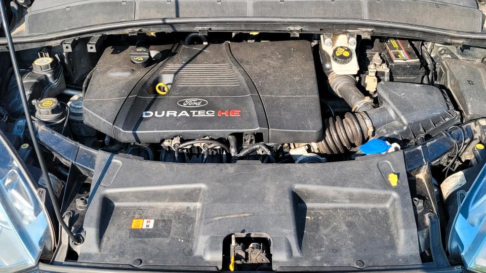 Ford S-Max 2010 — photo 13
