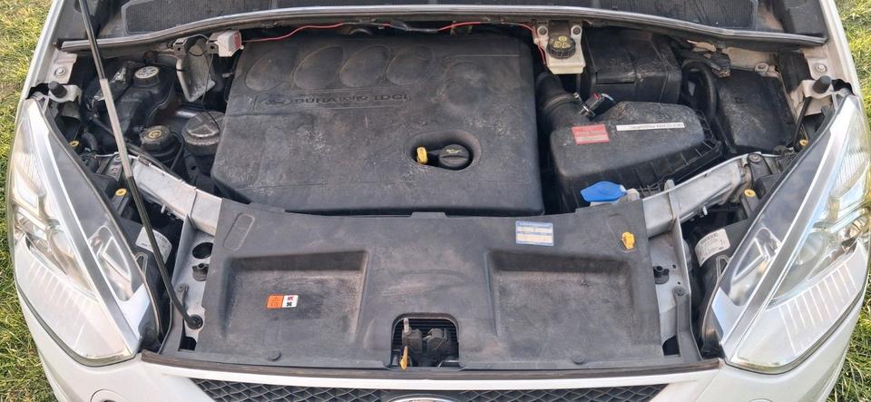 Ford S-Max 2009 — photo 11