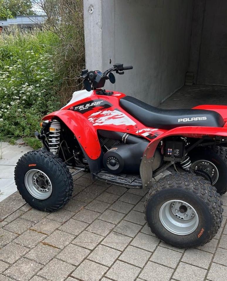 Weitere Motorräder POLARIS Trail Blazer 330 QUAD 2011 — photo 11